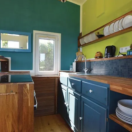 One-bedroom Holiday In *
